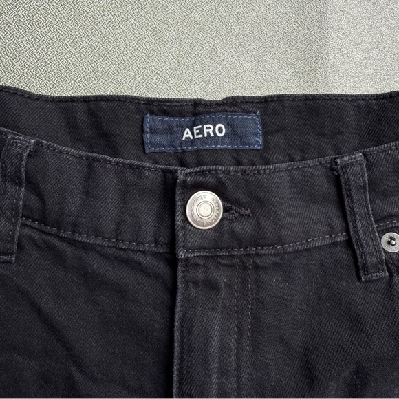 Aero Women’s Black Denim Cuffed High Rise Mom Short Shorts Size 12 - Picture 2 of 6